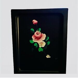 Vintage Metal Hand painted TV or Tea Trays
Preowned Good Cond w sm wear see pics